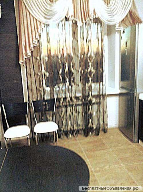 Сдаю 3 к.кв. пр. Ленина 14/14кирп. 105м новый дом, евроремонт