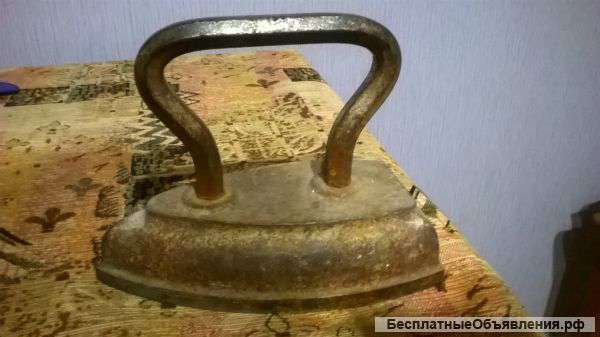 Старинный утюг