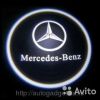 Штатная подсветка дверей с логотипом Mercedes-Benz