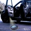 Штатная подсветка дверей с логотипом Land Rover