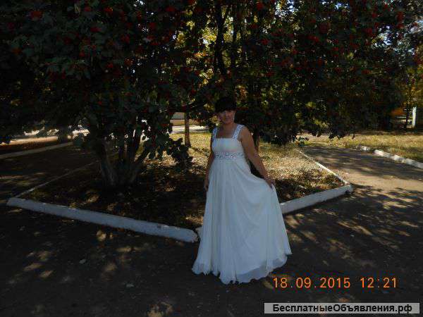 Красивое свадебное платье 48-52 размер