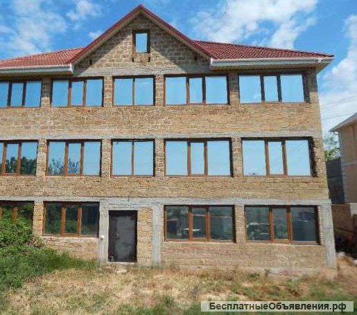 Гостиница-недострой, п. Орловка