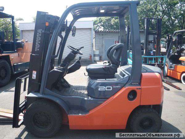 Вилочный погрузчик Toyota 8FD20