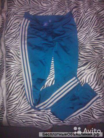 Спортивные штаны Adidas