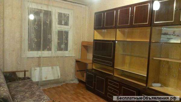 Сдам комнату 14м с мебелью