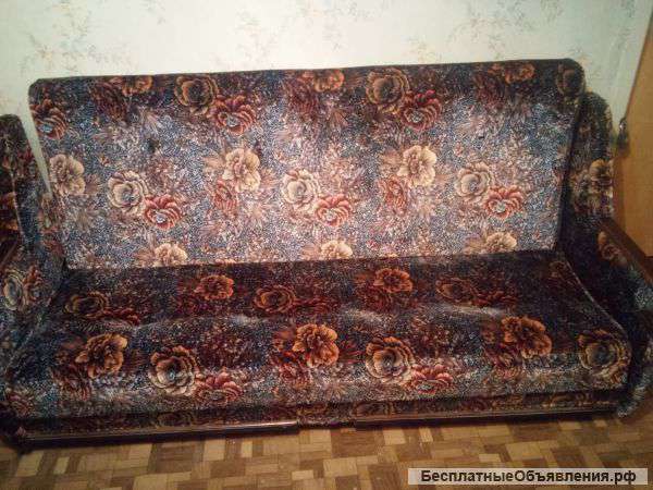 Диван-книжка, в хорошем состоянии