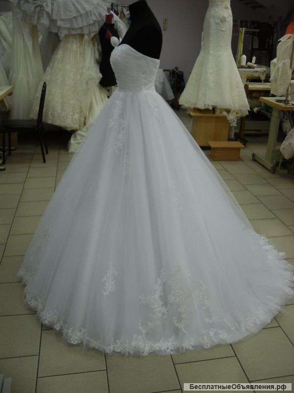 Индивидуальный пошив и ремонт одежды