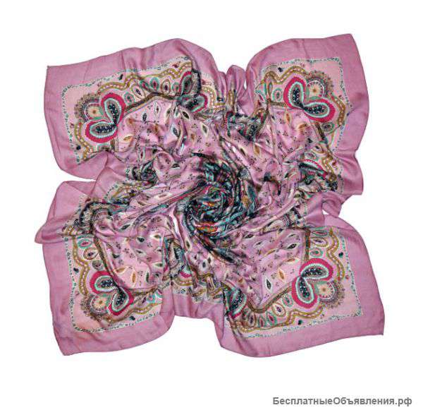 Большой выбор платков и палантинов