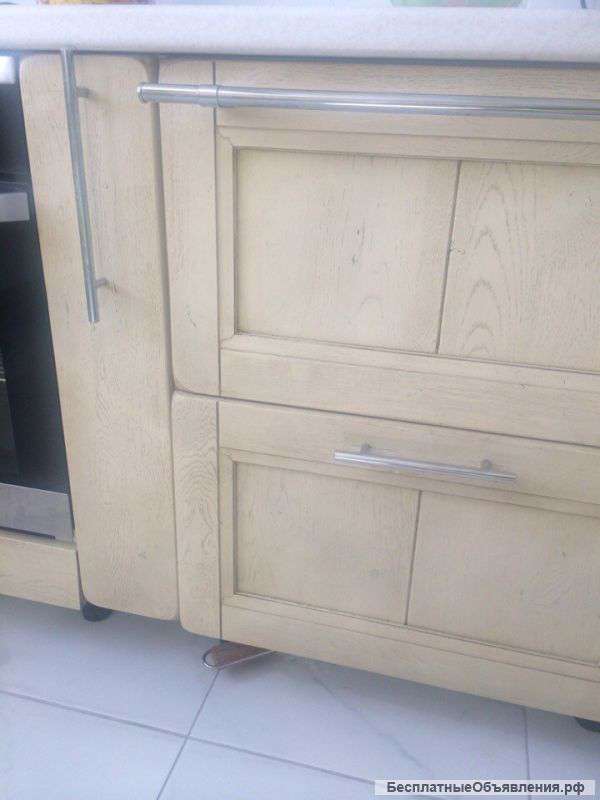 Кухонные ящики с доводчиками дуб