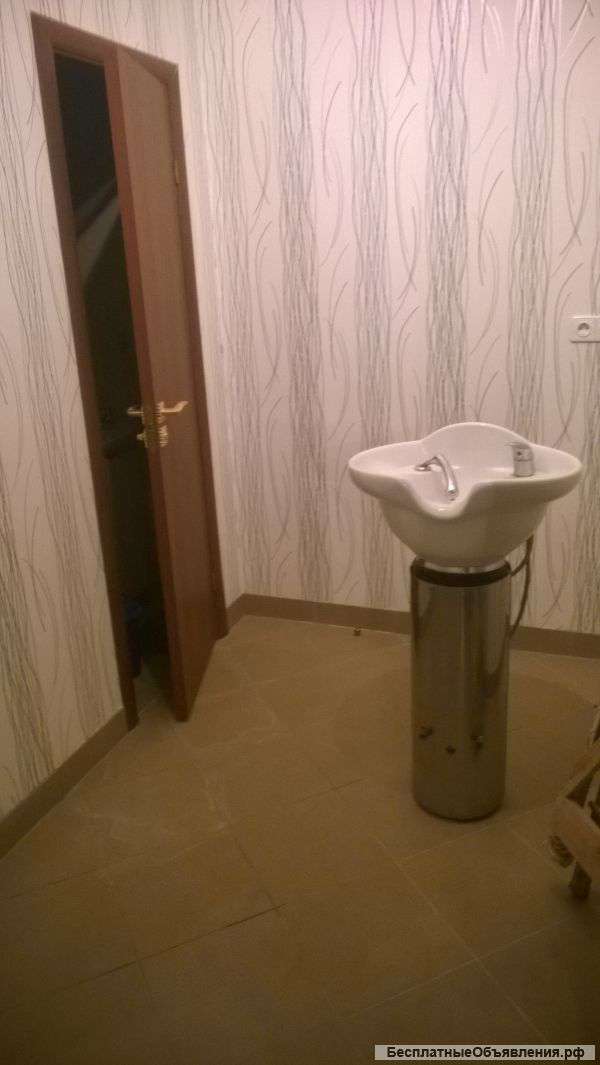 Сдам помещение под парикмахерскую