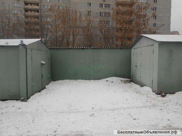 Два гаража