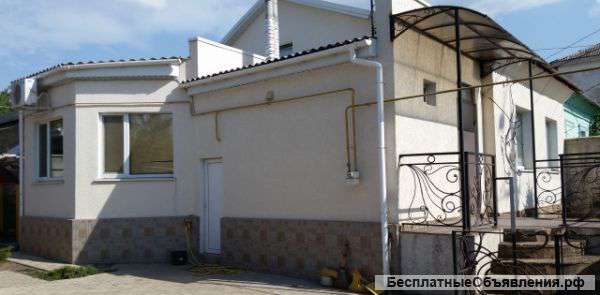 Крутой, но небольшой дом в центре Симферополя