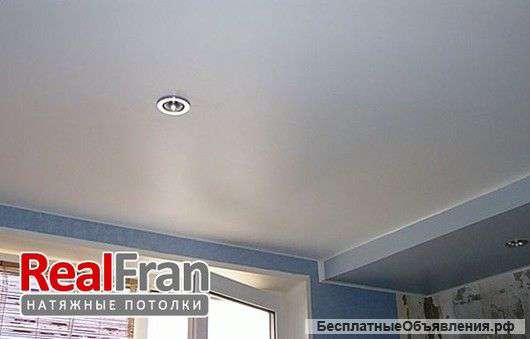 Глянцевые натяжные потолки