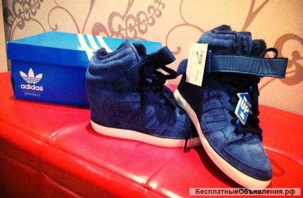 Adidas на мех зима для девушек новые