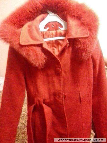 Осенне-зимнее пальто