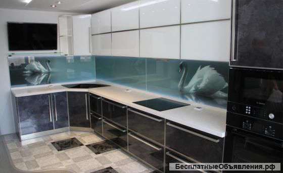 Кухонные фартуки из стекла