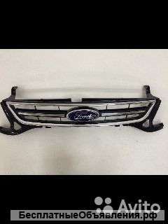 Решетка радиатора Ford Mondeo 2011-15