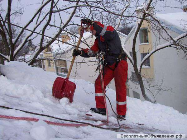 Очистка кровли от снега и наледи
