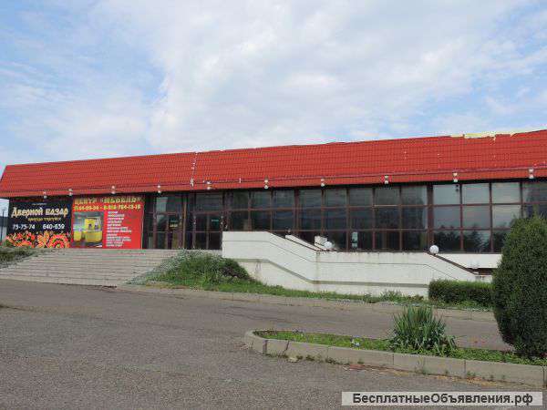 Сдам в аренду торговое помещение