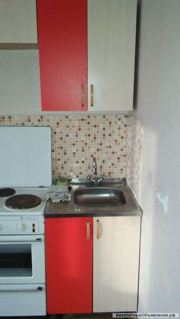 Сдам 2 комнатную ул,Быковского 9г