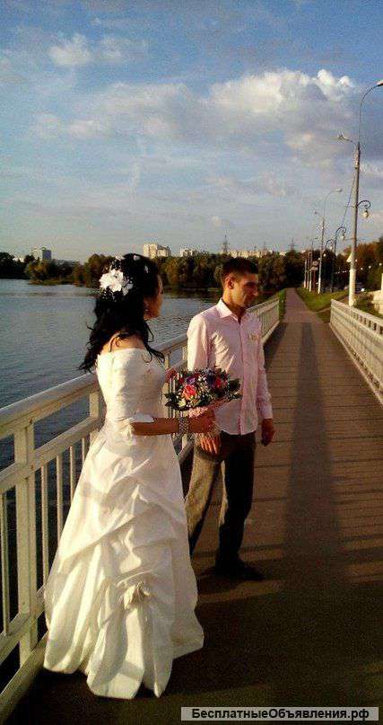Свадебное платье