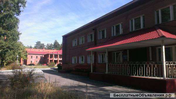 Участок 4,5 га + здание 4000 кв м в лечебно-оздоровительной зоне Воронежа