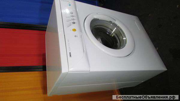 Стиральную машинку Zanussi FE 925 N