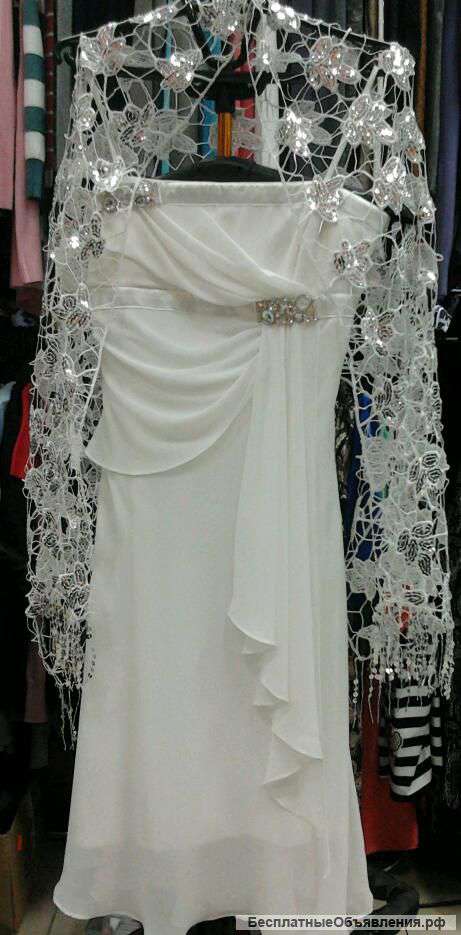 Вечернее платье