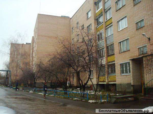 3 комн.квартиру г.Серпухов, ул.Центральная, д.141