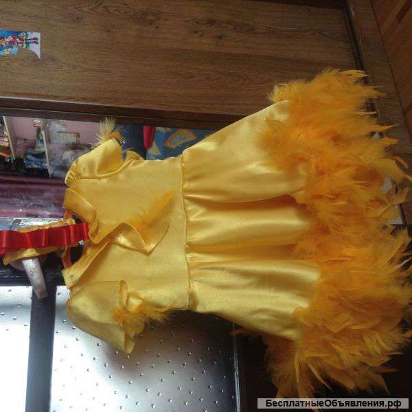 Платье "цыпленок" на 3-4 года