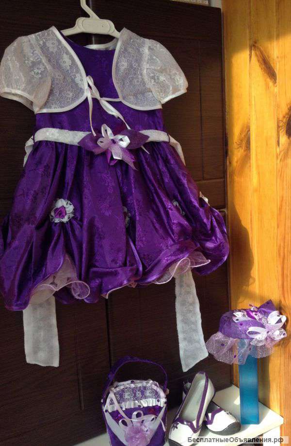 Платье "куколка" на 5-6 лет