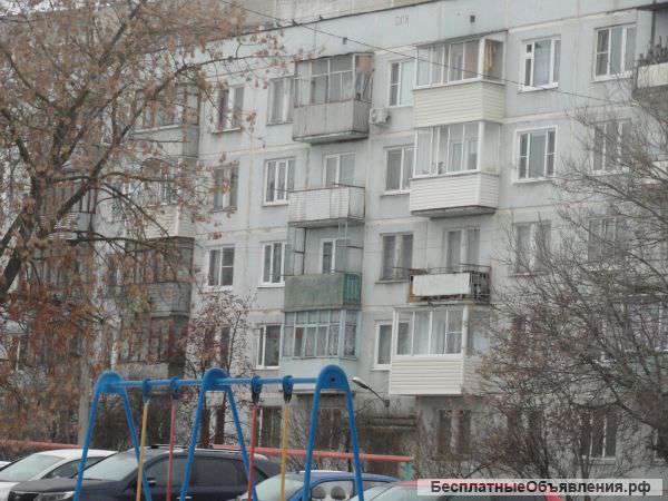 2 комн.квартиру г.Серпухов, ул.Октябрьская