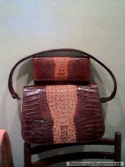 Женскую сумочку