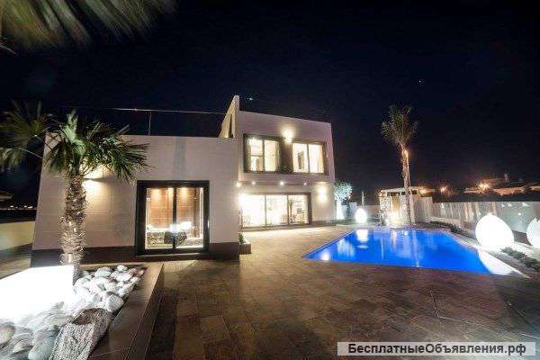 Недвижимость в Испании, Новые виллы на берегу моря от застройщика в Кампоамор, Коста Бланка, Испания