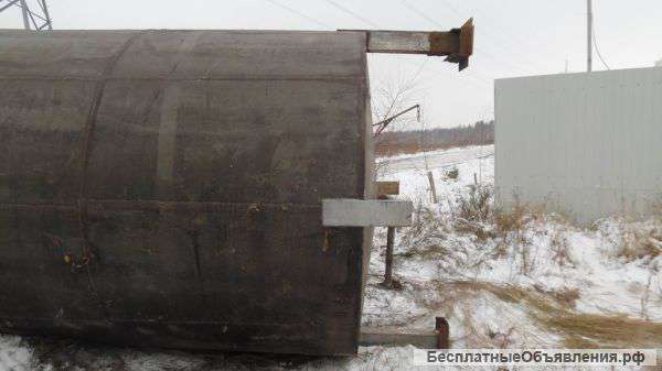 Ёмкости нержавеющие,объем -16,5 куб.м., вертикальные