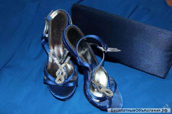 Красивое вечернее платье