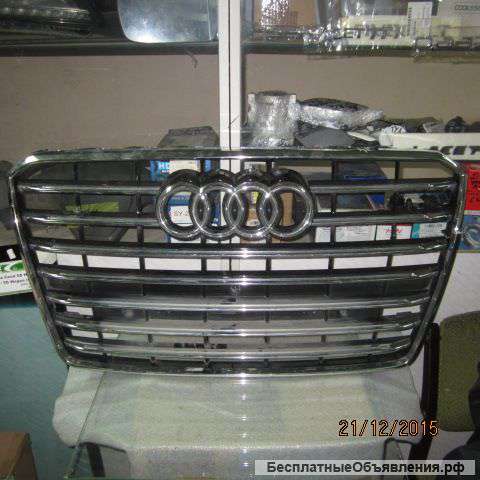 Решётка радиатора Audi A 8
