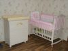 Комплект детской мебели: кроватка и комод