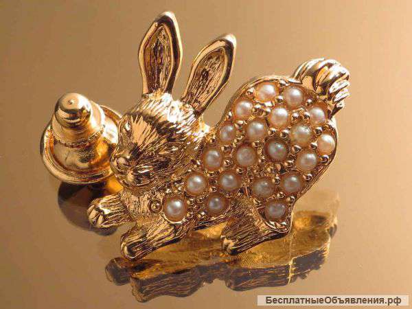 Винтажные украшения Винтажные украшения Винтажная брошь icon - brooch Avon rabbit