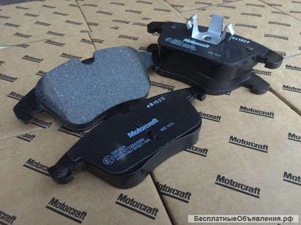 Передние тормозные колодки Ford 1566232