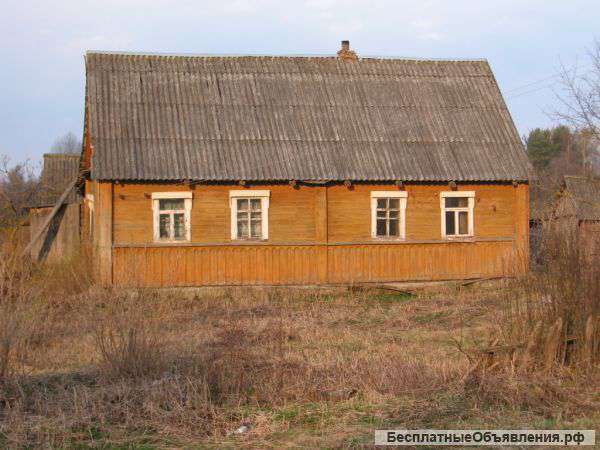 Дом в деревне бардово