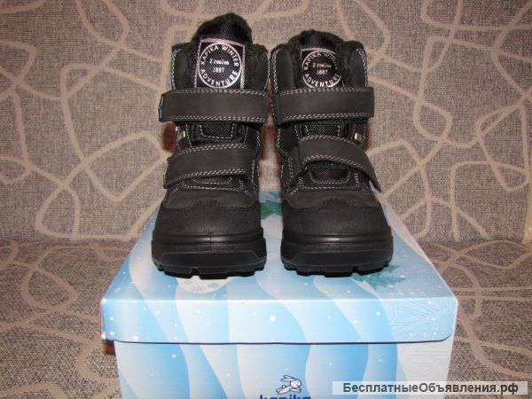 Новые детские зимние ботинки фирмы Капика