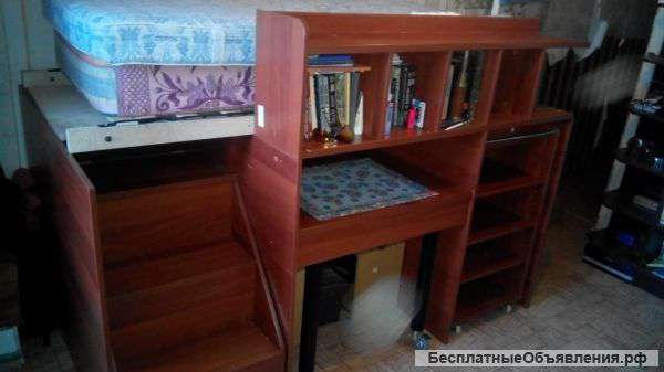 Кровать-стол-шкаф