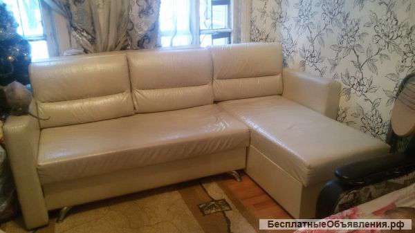 Угловой диван