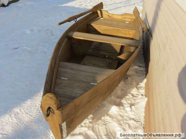 Лодка деревянная (плоскодонка)