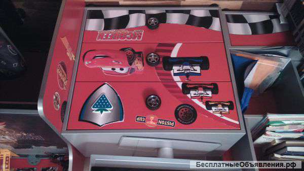 Детскую мебель б/у