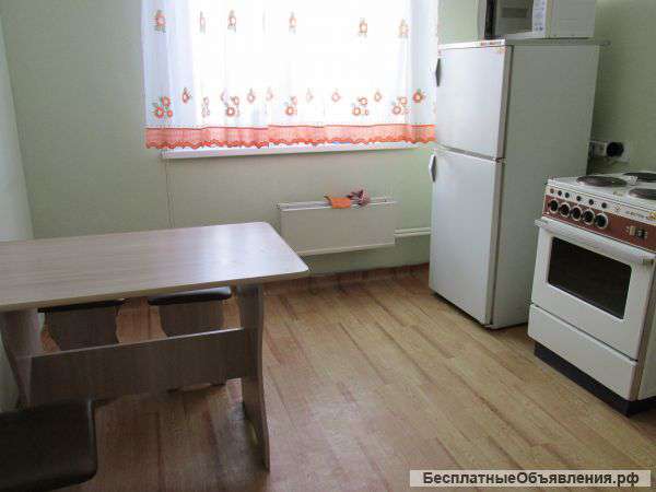 Сдам 2 ком кв по ул 9 мая 83