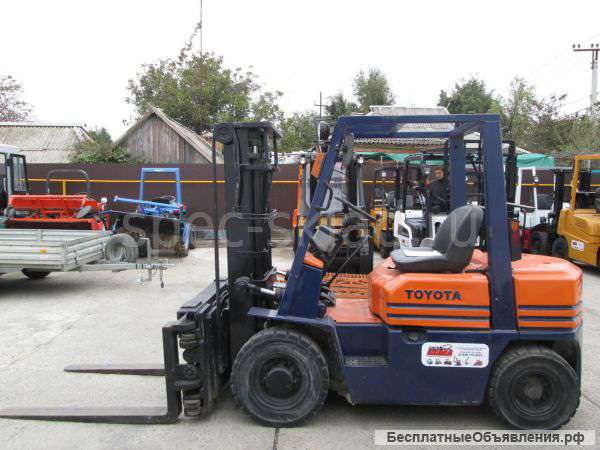 Вилочный погрузчик TOYOTA 5FGL25