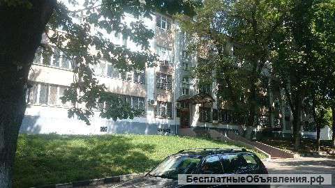 Офисы 13-60 м/кв. в аренду в административном здании.