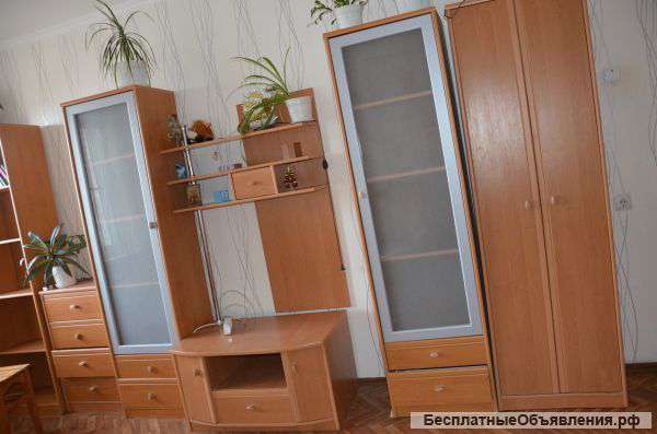 Белорусская стенка "Горка"(б/у)